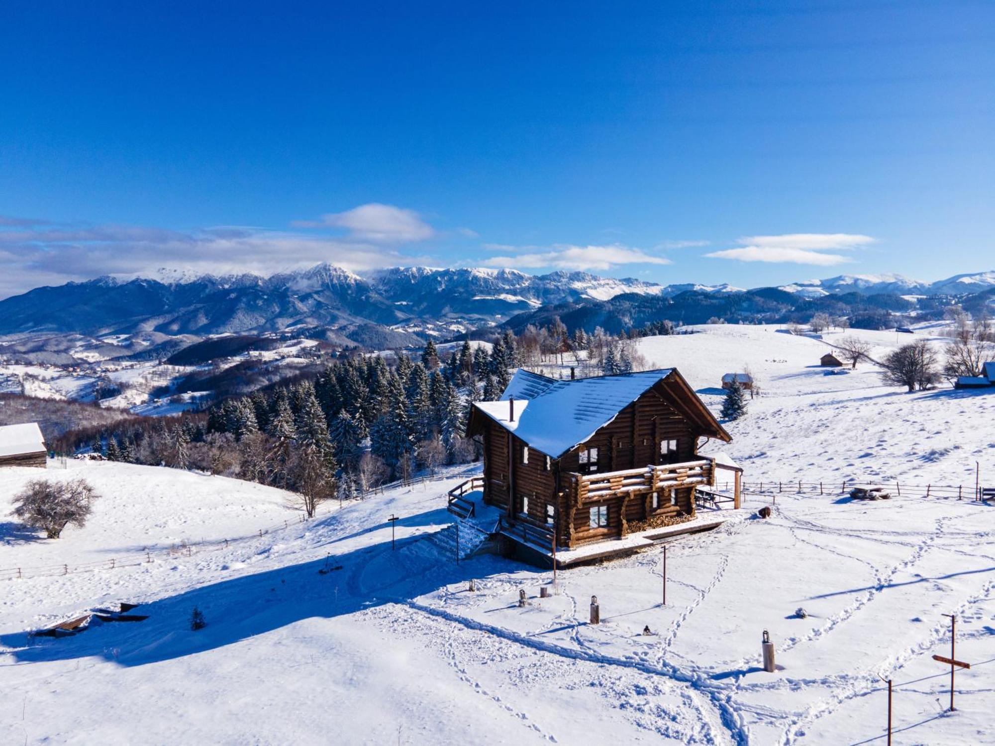 The Barn Villa Sirnea Exterior photo