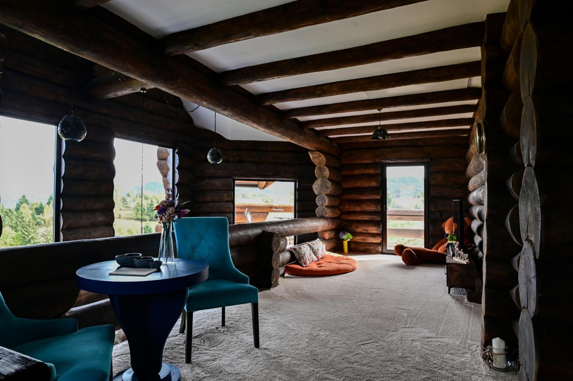 The Barn Villa Sirnea Exterior photo
