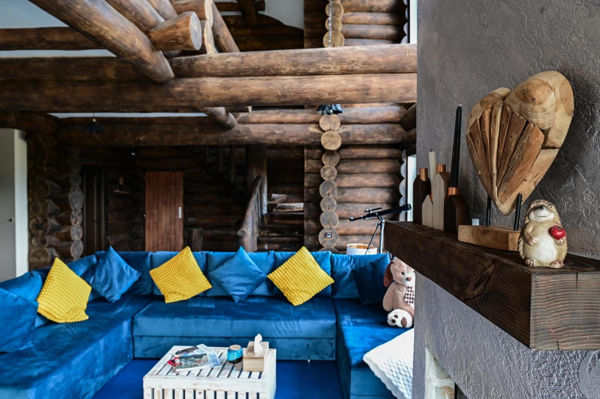 The Barn Villa Sirnea Exterior photo