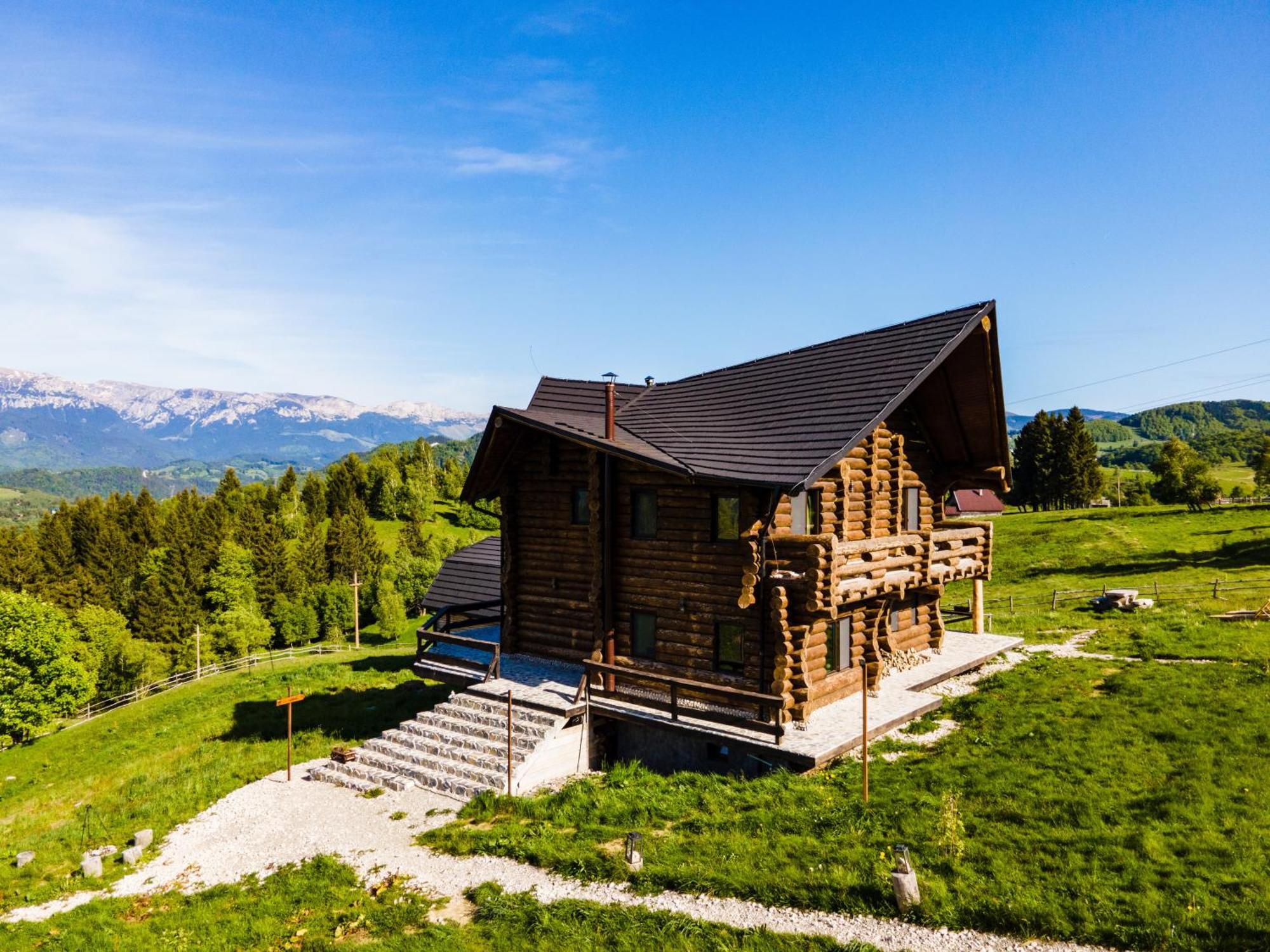 The Barn Villa Sirnea Exterior photo